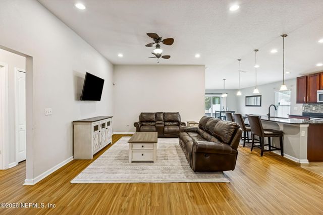 4228 GREAT FALLS Loop, Middleburg, FL 32068