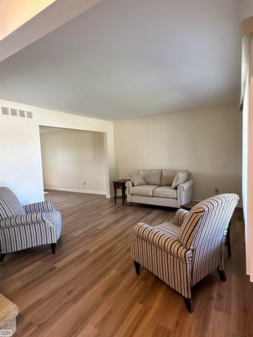 36171 Pompano Drive, Sterling Heights, MI 48310