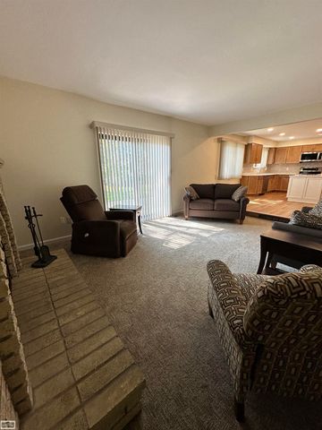 36171 Pompano Drive, Sterling Heights, MI 48310