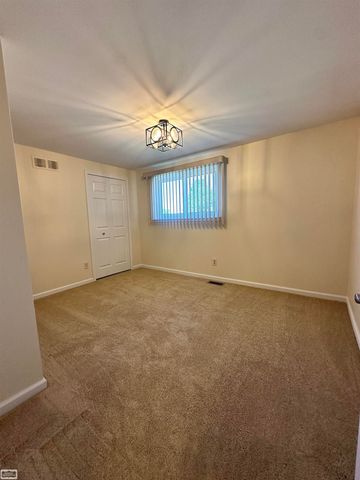 36171 Pompano Drive, Sterling Heights, MI 48310