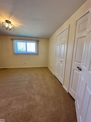 36171 Pompano Drive, Sterling Heights, MI 48310