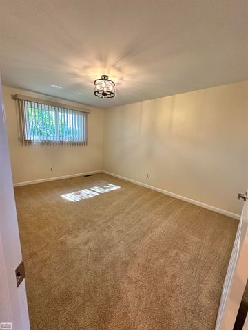 36171 Pompano Drive, Sterling Heights, MI 48310