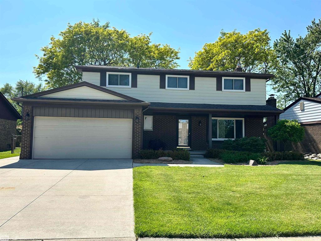 36171 Pompano Drive, Sterling Heights, MI 48310