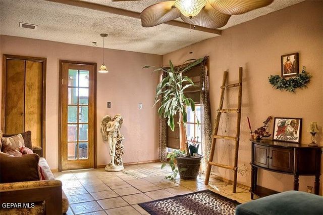 3260 CATHERINE ANN Drive, El Paso, TX 79936