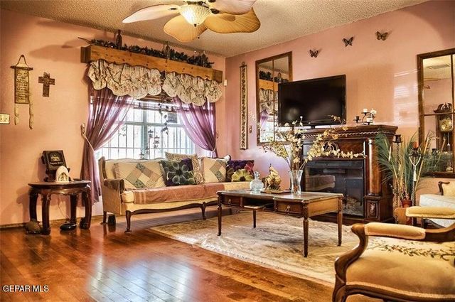 3260 CATHERINE ANN Drive, El Paso, TX 79936