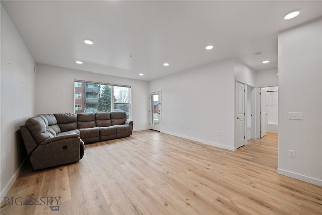 2221C Willow Drive 130, Livingston, MT 59047