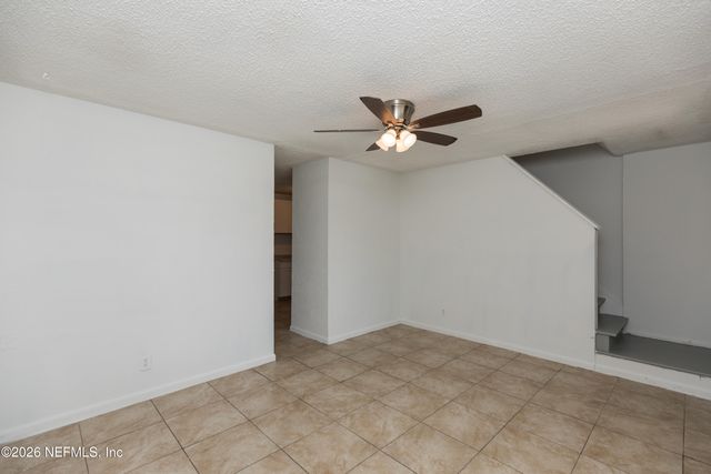 7235 KEN KNIGHT Drive, Jacksonville, FL 32209