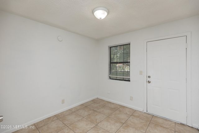 7235 KEN KNIGHT Drive, Jacksonville, FL 32209