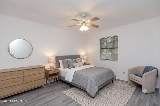 7235 KEN KNIGHT Drive, Jacksonville, FL 32209