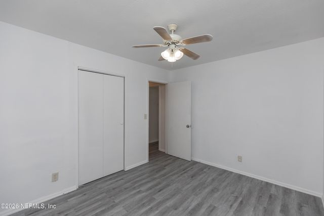 7235 KEN KNIGHT Drive, Jacksonville, FL 32209
