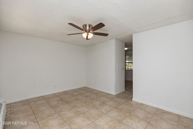 7235 KEN KNIGHT Drive, Jacksonville, FL 32209