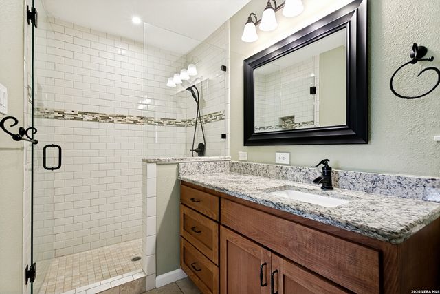 3881 MENGER DR, San Antonio, TX 78259