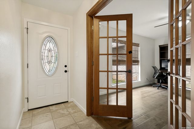 3881 MENGER DR, San Antonio, TX 78259