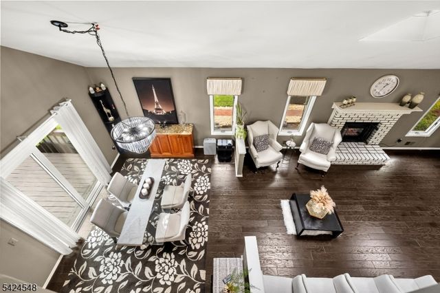 45 Ditmars Cir, Hillsborough Twp., NJ 08844