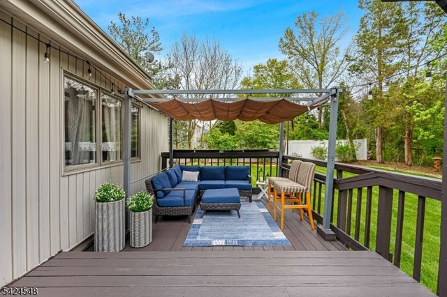 45 Ditmars Cir, Hillsborough Twp., NJ 08844