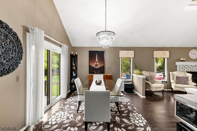 45 Ditmars Cir, Hillsborough Twp., NJ 08844