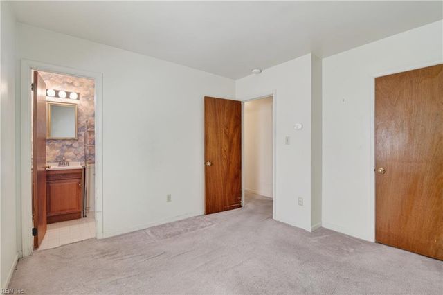 405 Dunmore DR, Newport News, VA 23602