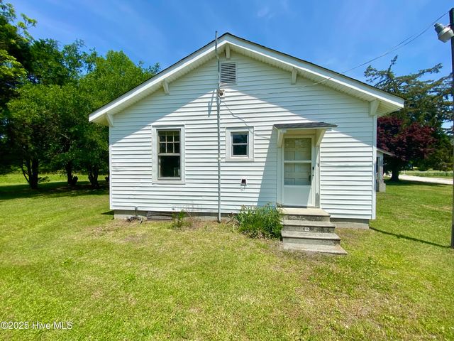 836 Nc 118, Grifton, NC 28530