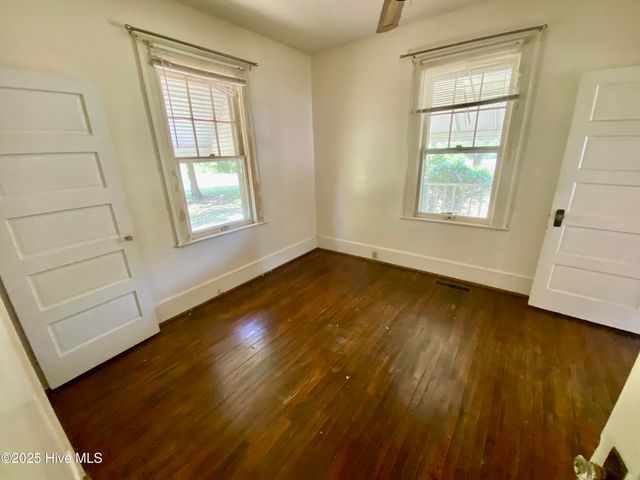 836 Nc 118, Grifton, NC 28530
