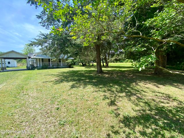 836 Nc 118, Grifton, NC 28530