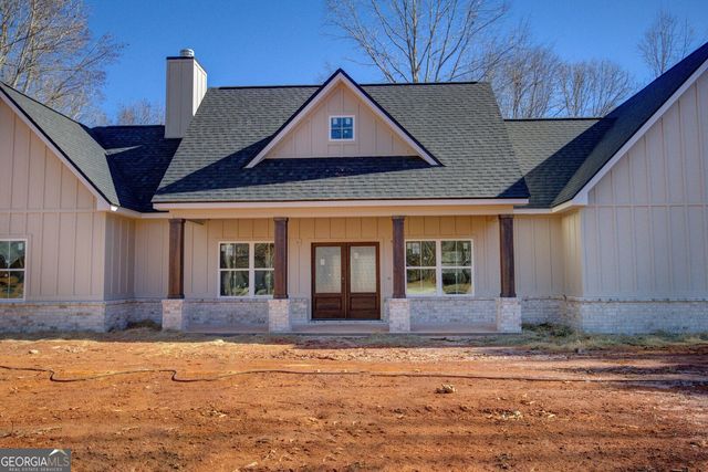 108 Woodcrest Drive, Jackson, GA 30233