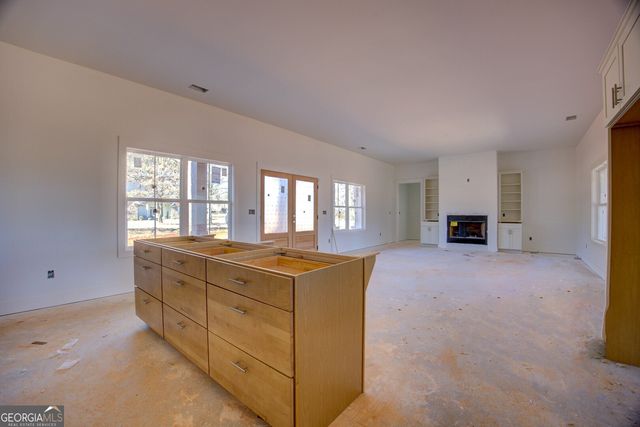 108 Woodcrest Drive, Jackson, GA 30233