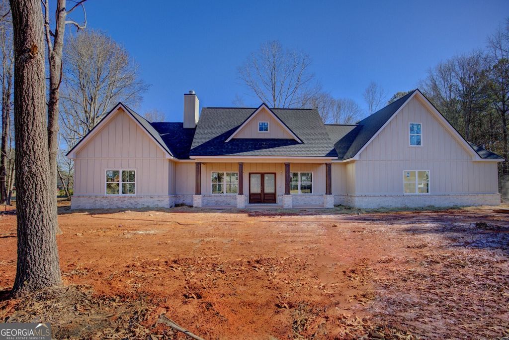 108 Woodcrest Drive, Jackson, GA 30233