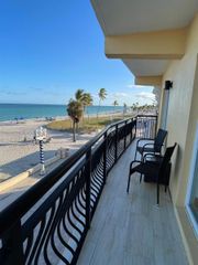 1815 N Surf Rd 304, Hollywood, FL 33019