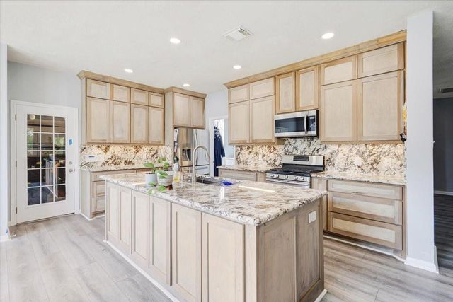 16202 Mountain Timber Court, Friendswood, TX 77546