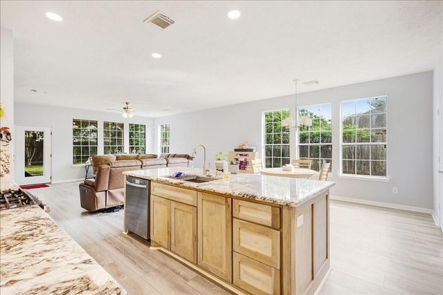 16202 Mountain Timber Court, Friendswood, TX 77546