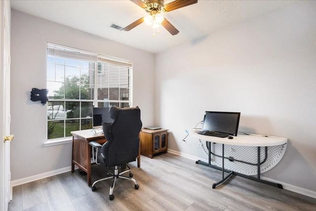 16202 Mountain Timber Court, Friendswood, TX 77546