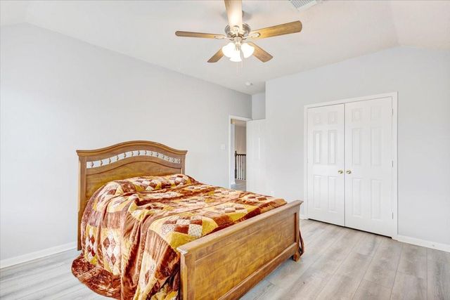 16202 Mountain Timber Court, Friendswood, TX 77546