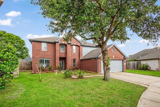 16202 Mountain Timber Court, Friendswood, TX 77546
