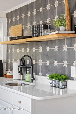 135 N Third Avenue N, Kure Beach, NC 28449