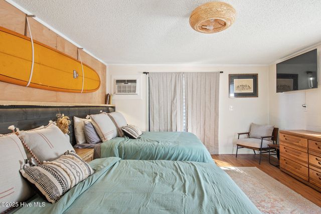 135 N Third Avenue N, Kure Beach, NC 28449