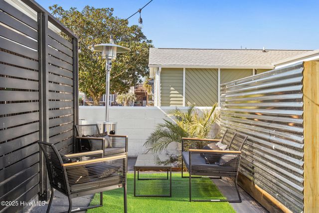 135 N Third Avenue N, Kure Beach, NC 28449