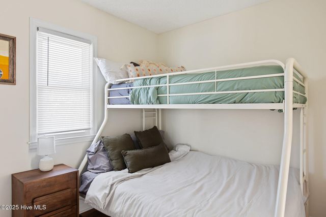 135 N Third Avenue N, Kure Beach, NC 28449