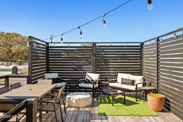 135 N Third Avenue N, Kure Beach, NC 28449