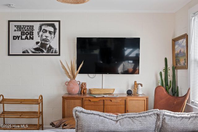 135 N Third Avenue N, Kure Beach, NC 28449