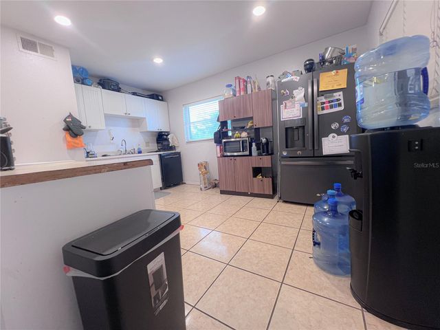 170 W 11TH STREET, Chuluota, FL 32766