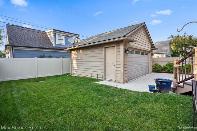 1335 Webster Street, Birmingham, MI 48009