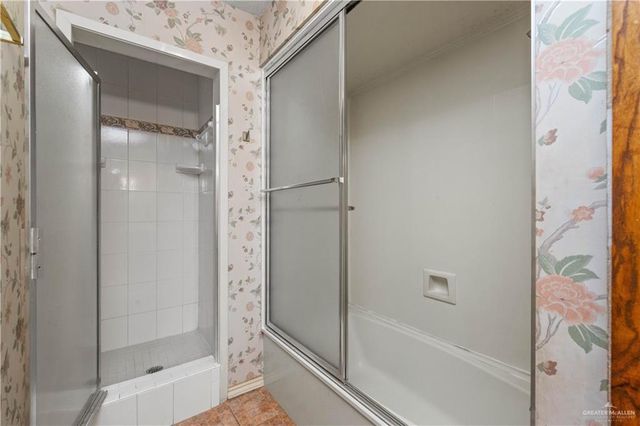 1811 Lion Lake S Drive, Progreso Lakes, TX 78596