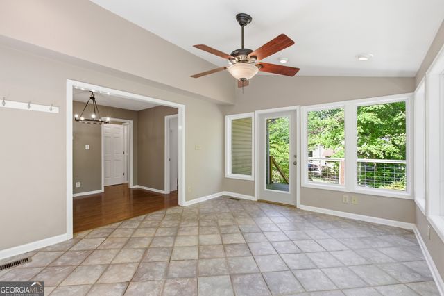 677 Cawthon Road, Toccoa, GA 30577