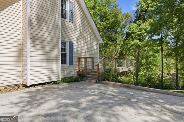 677 Cawthon Road, Toccoa, GA 30577