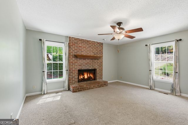 677 Cawthon Road, Toccoa, GA 30577