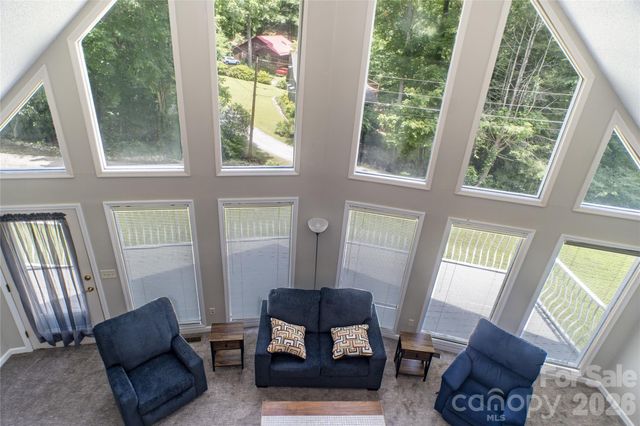 101 Friar Tuck Lane, Maggie Valley, NC 28751