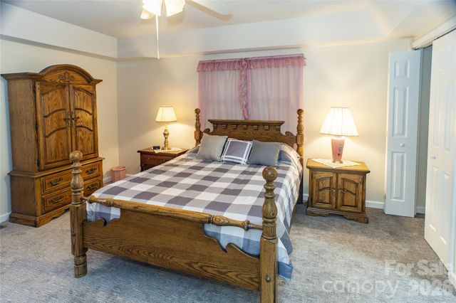 101 Friar Tuck Lane, Maggie Valley, NC 28751