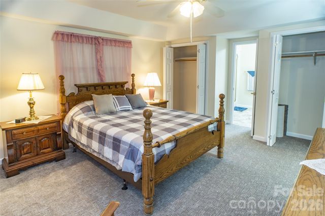 101 Friar Tuck Lane, Maggie Valley, NC 28751