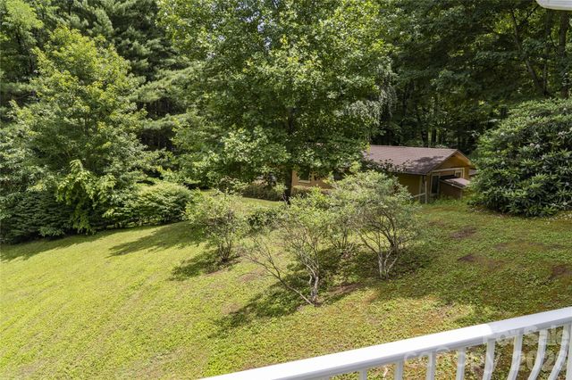 101 Friar Tuck Lane, Maggie Valley, NC 28751