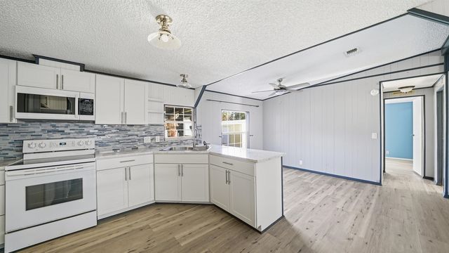 4524 5th Ave, St Augustine, FL 32095